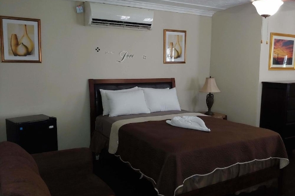 Hotel Rockhampton Retreat